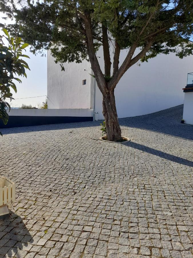 Hall 92 Quartos Com Wc Em Moradia Com Piscina A-Das-Lebres Лориш Екстер'єр фото
